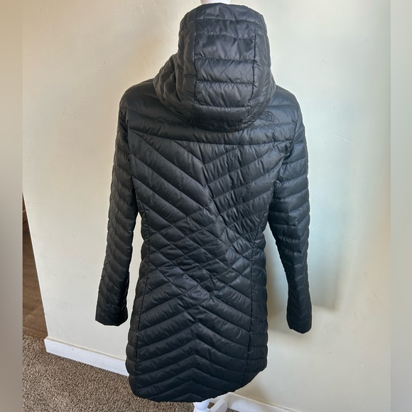 ▶️ The North Face TNF 700 Down Puffer coat Women’s Small black jacket hooded - Picture 15 of 16